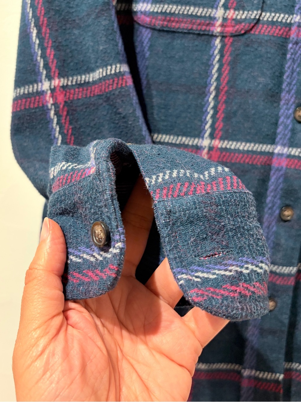 Faherty Legend™ Sweater Shirt Northern Lights Plaid Flannel Size Small - Picture 4 of 6